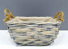Load image into Gallery viewer, Gift Basket - Set Of Four